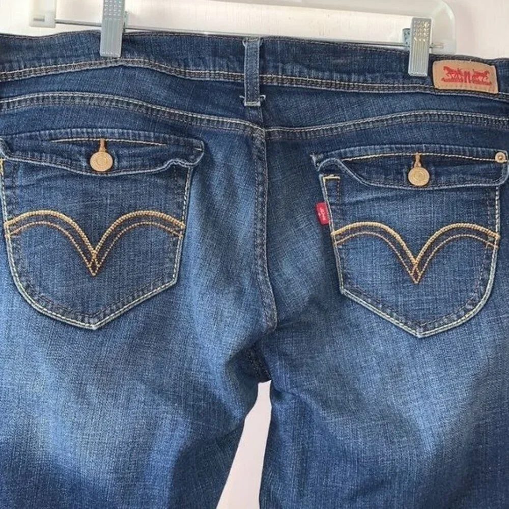 Levis 524 Too Superlow Womens Skinny Jeans Size 15M Dark Wash Denim Cotton Blend - Picture 9 of 13